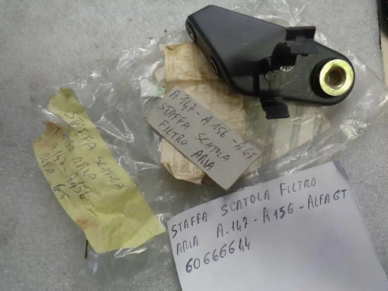Staffa Scatola Filtro Aria Alfa Romeo 147/156/ Alfa Romeo Gt