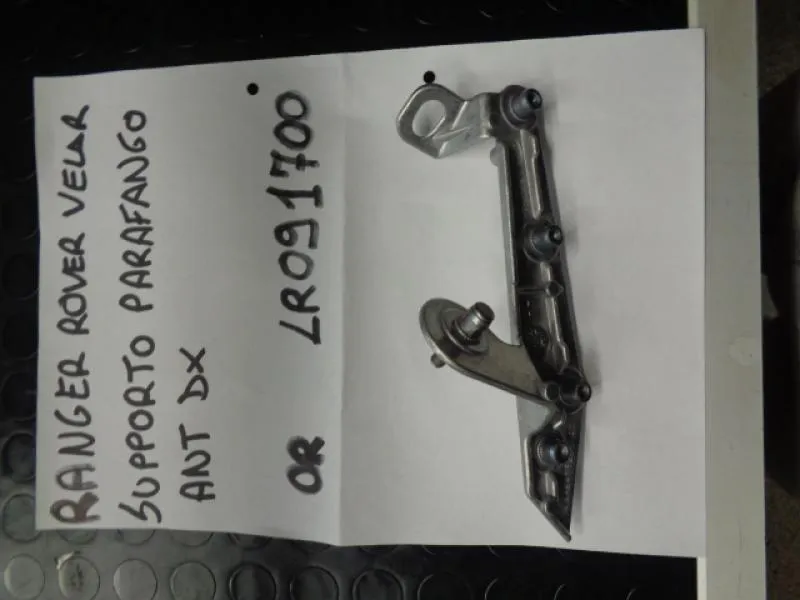 Supporto Parafango Anteriore Destro Range Rover Evoque