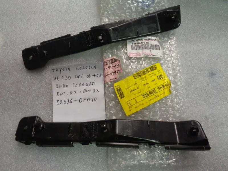 Kit Guide Paraurti Anteriore Toyota Corolla 2004-2009