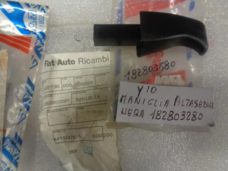 Maniglia Alzasedile Nera Autobianchi Y10