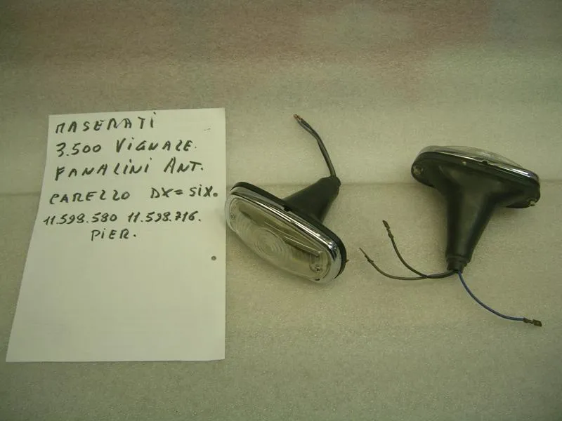 Fanalini Anteriore Carrello Destro=Sinistro Maserati 3.500 Vignale