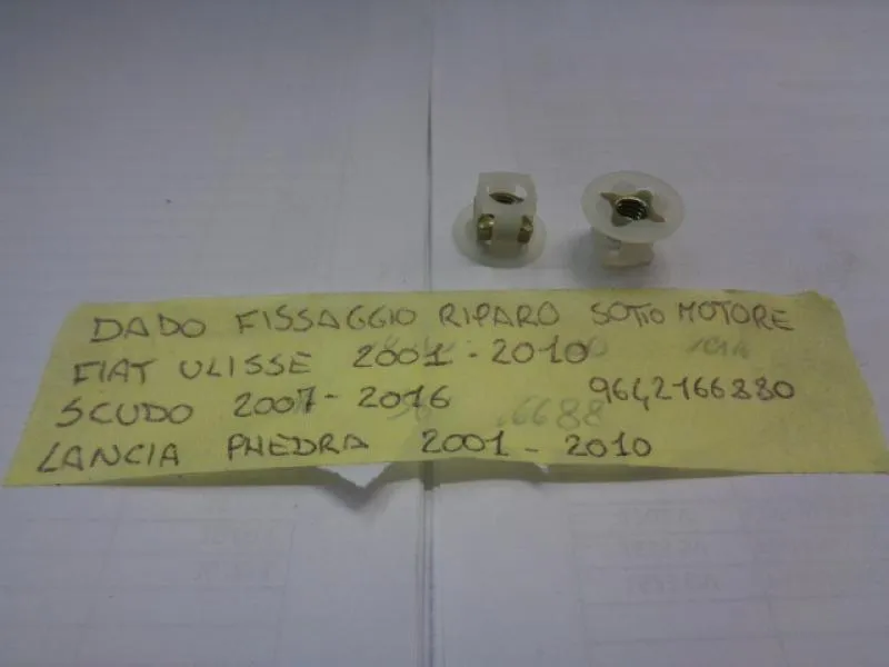 Dado Fissaggio Riparo Sotto Motore Fiat Ulisse 2001 /2010 Fiat Scudo 2007/2016 Lancia Phedra 2001/2010