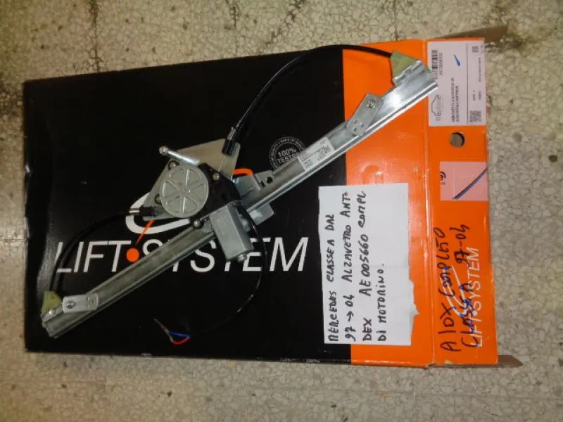 Alzavetro Elettrico Anteriore Destro Mercedes Classe A W 168 1997-2004