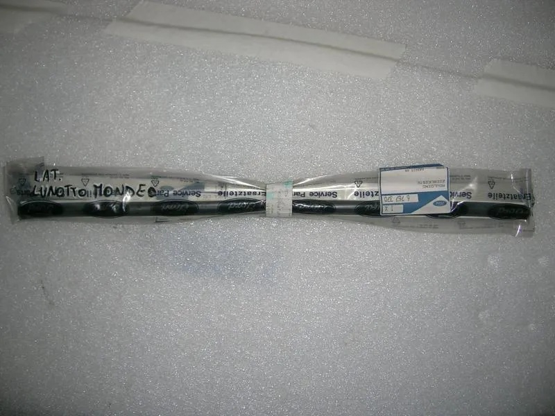 Guarnizione Laterale Lunotto Ford Mondeo'93 S.W