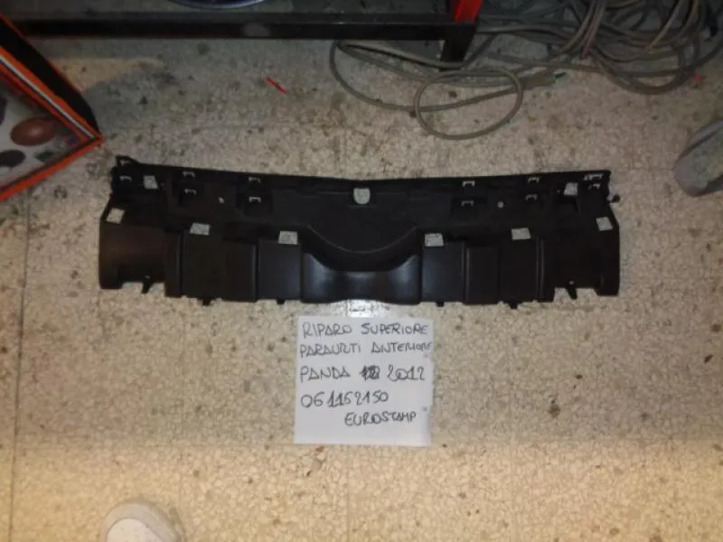 Riparo Superiore Paraurti Anteriore Fiat Panda 2012