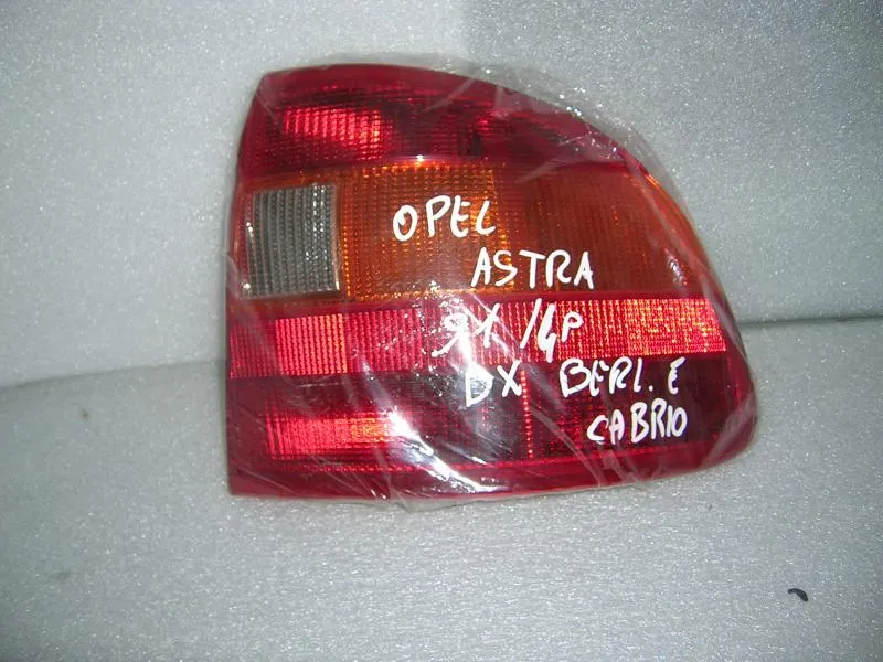 Fanalino Posteriore Destro Opel Astra 1991 - 1994  4 Porte /  Cabrio
