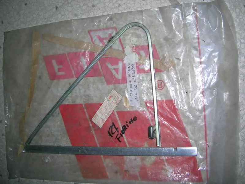Telaio Deflettore Destro Fiat 127 Fiorino