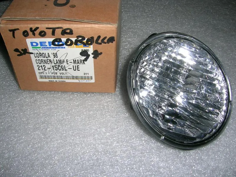 Fanalino Anteriore Sinistro Toyota Corolla 1997-2000