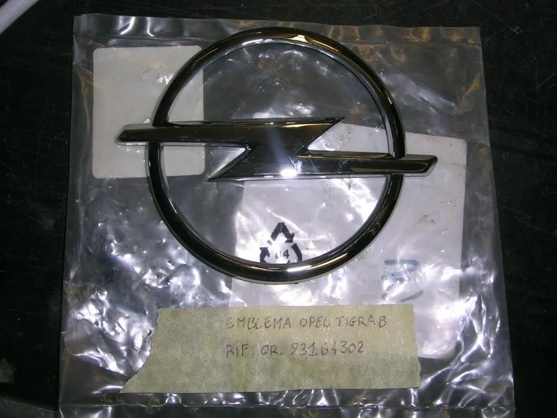 Stemma Anteriore Opel Tigra 04'