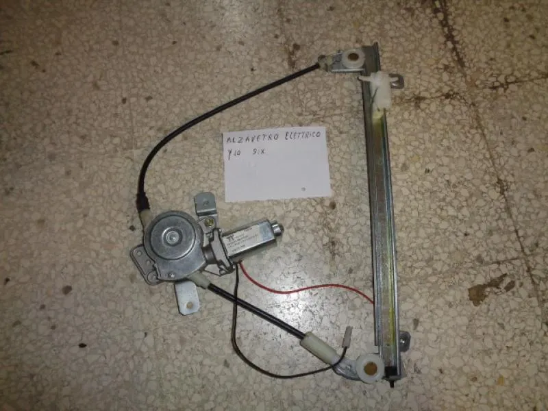 Alzavetro Elettrico Anteriore Sinistro Autobianchi Y10