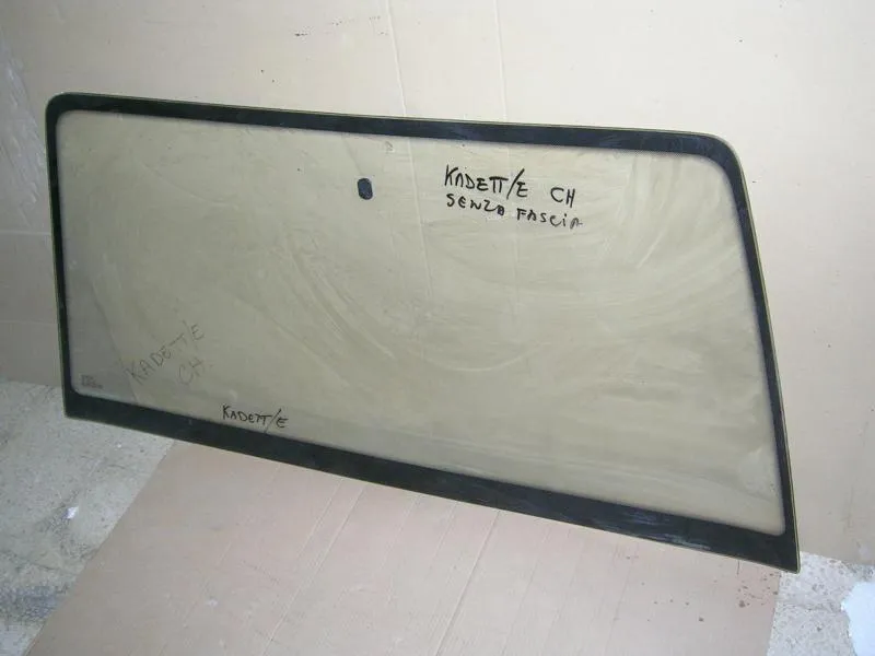 Parabrezza Chiaro Opel Kadett E