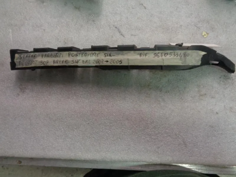 Staffa Paraurti Posteriore Sinistra Peugeot 307