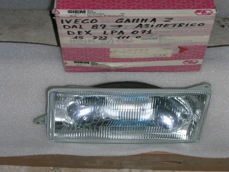 Proiettore Dx Iveco Gamma Z '87