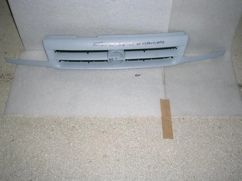 Griglia Radiatore Da Verniciare Opel Astra F1991-1994