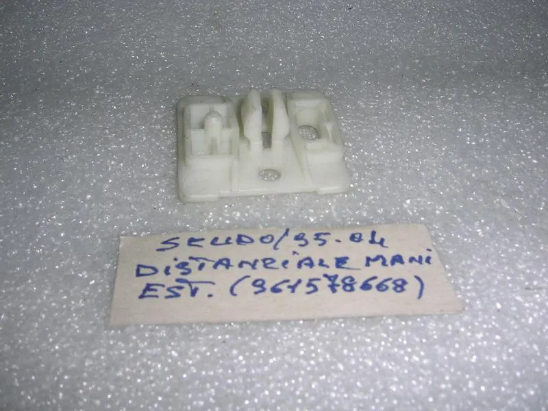Distanziale Maniglia Esterna Fiat Scudo Dal 95' Al 04'