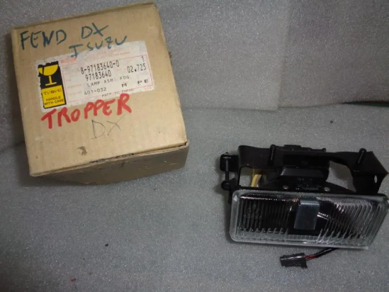 Fendinebbia Destro Isuzu Tropper Dal 1998 Al 2002