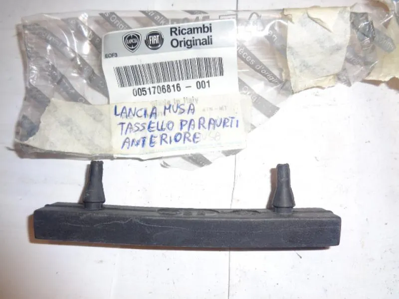 Tassello Paraurti Anteriore Lancia Musa
