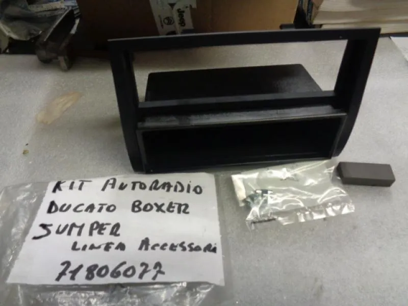 Kit Autoradio Pioneer Fiat Ducato,Peugeot Boxer,Citroen Jumper (Linea Accessori )