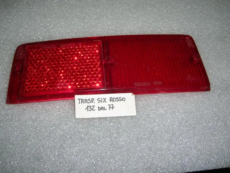 Plastica Fanalino Rosso Posteriore Sinistro Fiat 132 Gls 2a Serie 1974-1978