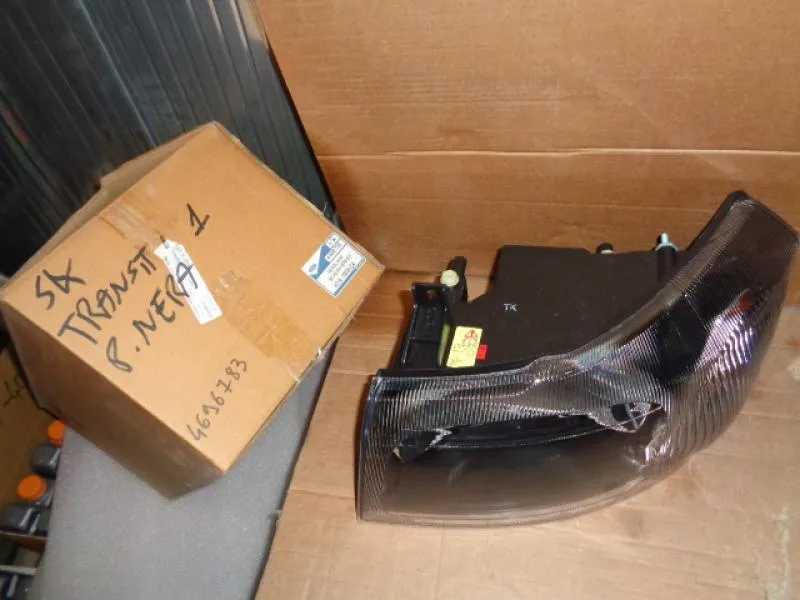 Proiettore Sinistro Con Parabola Nera Ford Transit Dal 2000 Al 2006 Mkvi