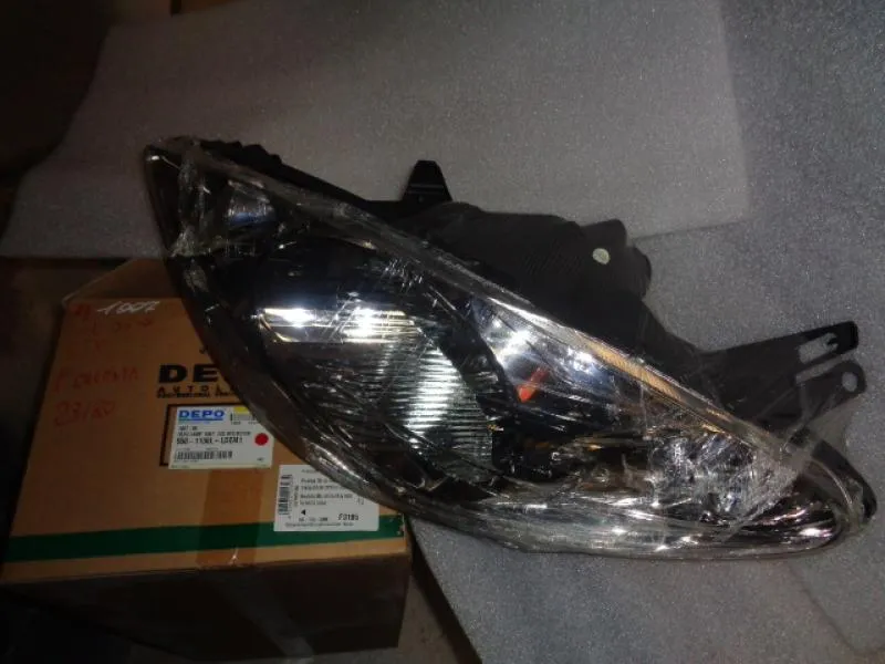 Proiettore Sinistro Con Parabola Cromata Peugeot 1007 Dal 2005
