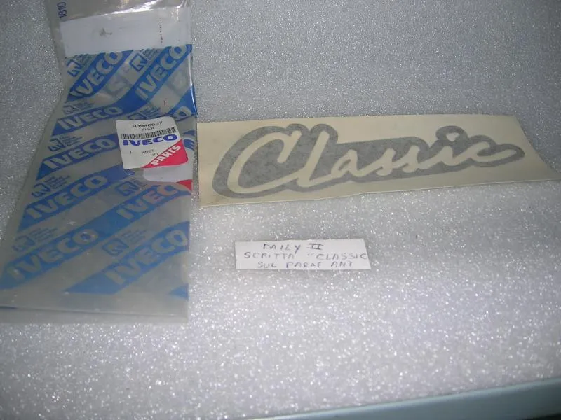 Scritta Parafango Anteriore ''Classic'' Iveco Daily II Serie