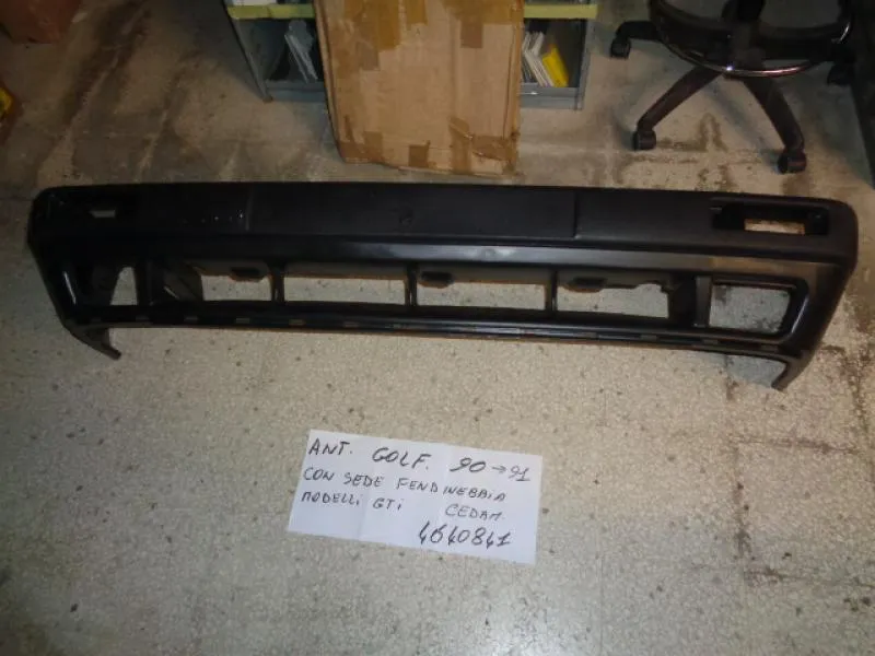Paraurti Anteriore Con Fori Fendinebbia Volkswagen Golf GTI 1990-1991