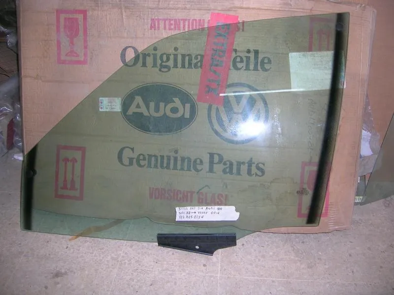 Scendente Anteriore Sinistro Verde Audi 100 83'  4 Porte