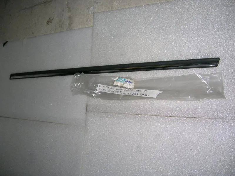 Modanatura Porta Ant. Dx Mercedes 280S/450SEL