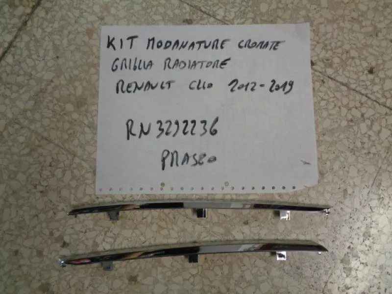Kit Modanature Cromate Griglia Radiatore Renault Clio 2012-2019