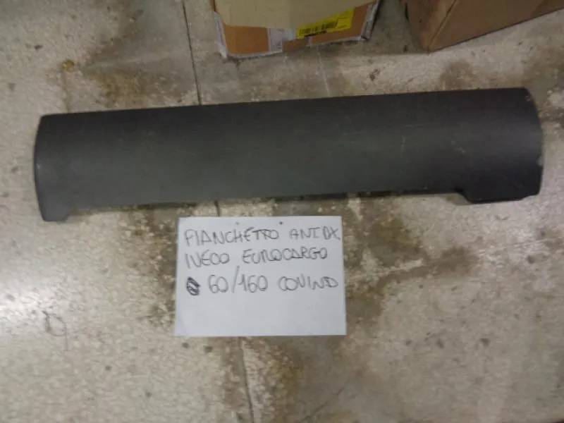 Fianchetto Anteriore Destro Iveco Eurocargo