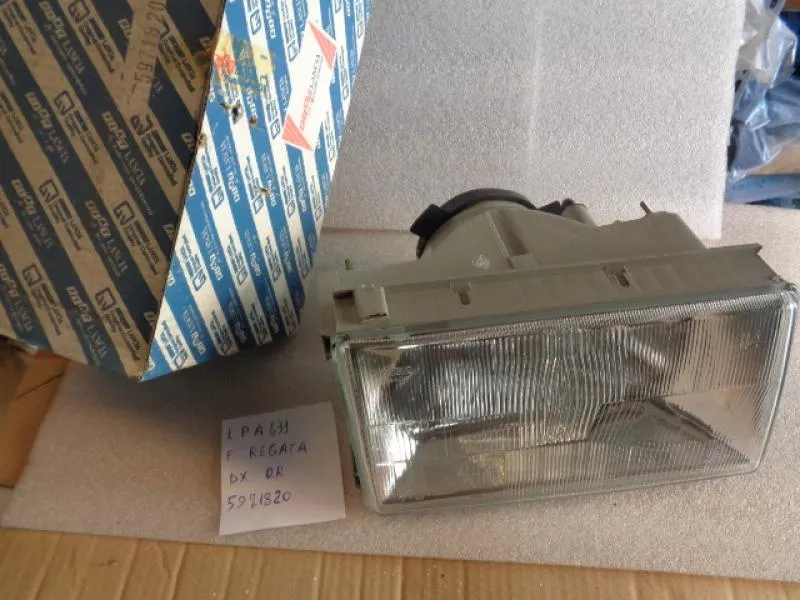 Proiettore Destro H4  Fiat Regata Dal1983 Al 1986