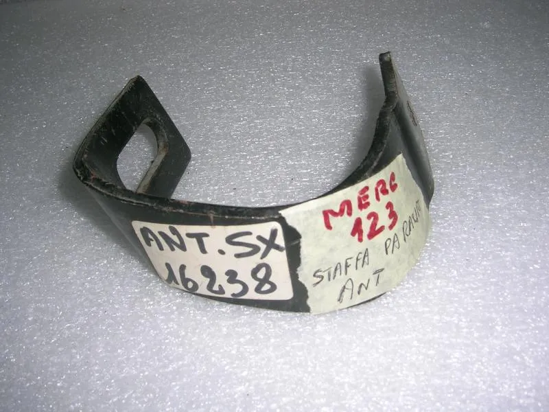 Staffa Paraurti Anteriore Sinistro Mercedes 123