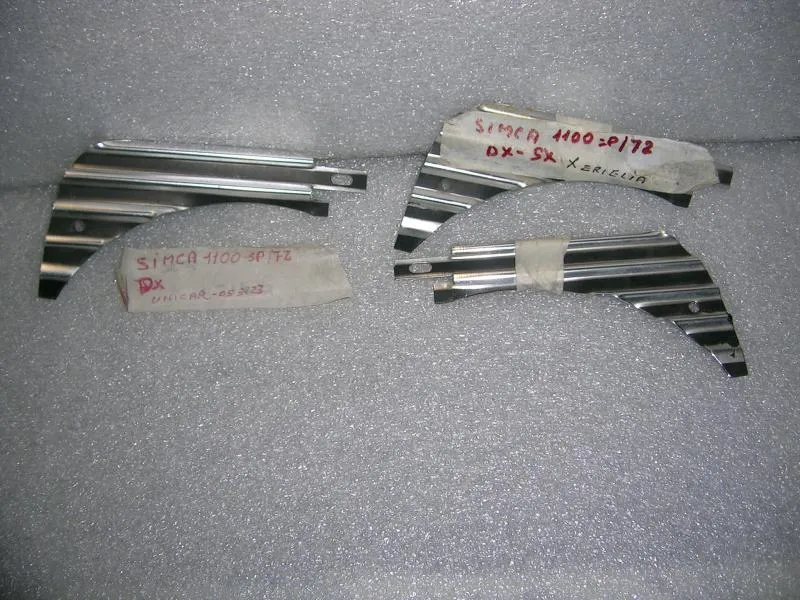 Griglia Anteriore Destra E Sinistra Simca 1100 Special 72