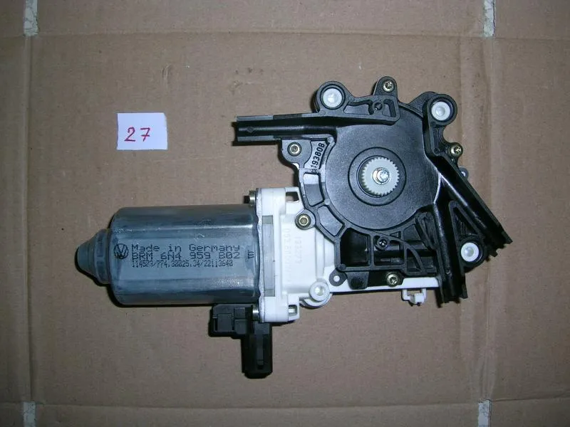 Motorino Alzavetro Anteriore Sinistro Volkswagen Polo 3/5 Porte 1995-2002