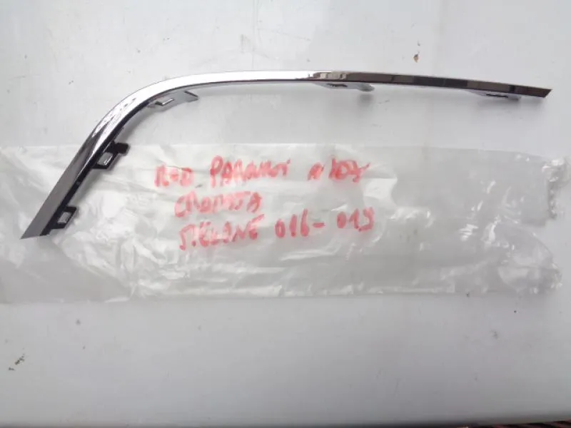 Modanatura Cromata Per Griglia Paraurti Anteriore Inferiore Destra Renault Megane 2016-2019