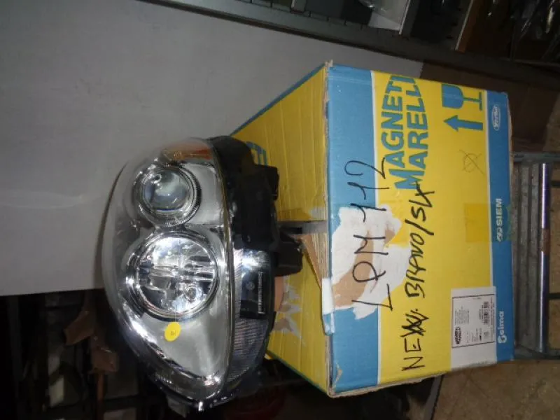 Proiettore Sinistro Fiat Bravo Del 2007