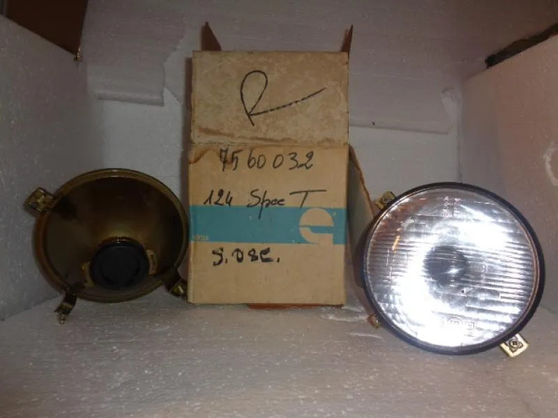 Proiettore Destro = Sinistro Senza Oscuratore Fiat 124 Special T