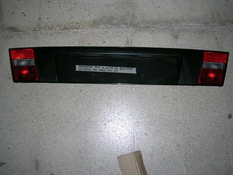 Portatarga con Fanalino Lancia Delta '93