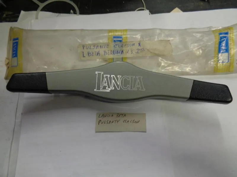 Pulsante Clacson Per Lancia Beta Berlina 1300
