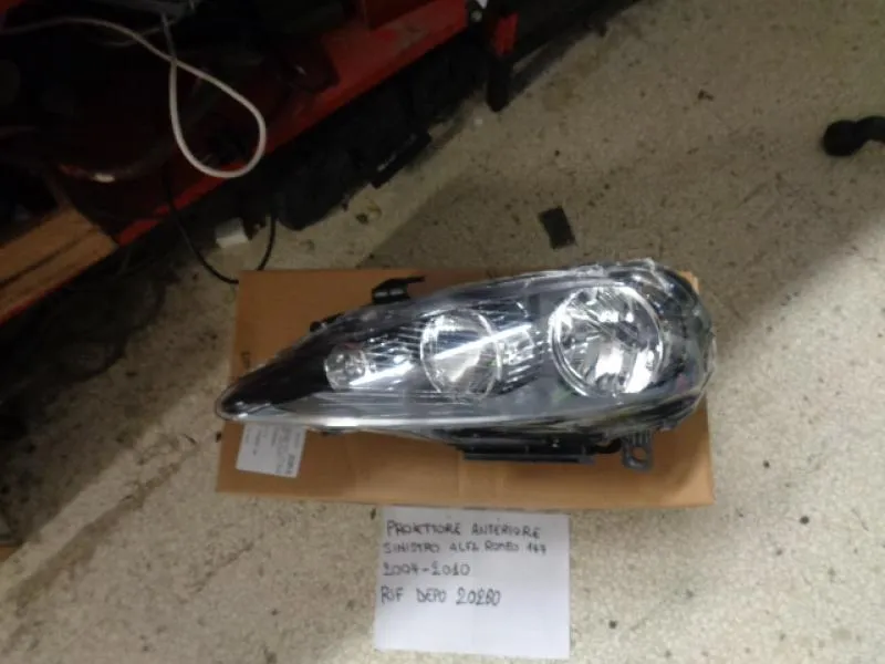 Proiettore Anteriore Sinistro Alfa Romeo 147 2004-2010