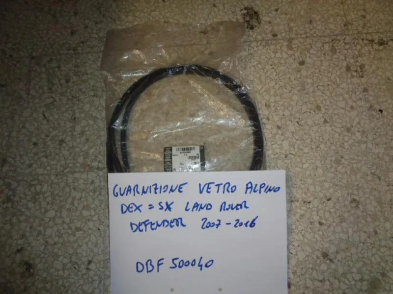 Guarnizione Vetro Alpino Destro=Sinistro Land Rover Defender 2007-2016
