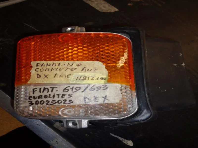 Fanalino Completo Anteriore Destro Fiat 619/693
