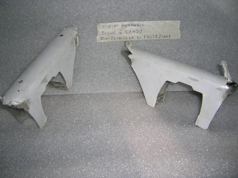 Rostri Paraurti Destro e Sinistro Citroen Dyane 6