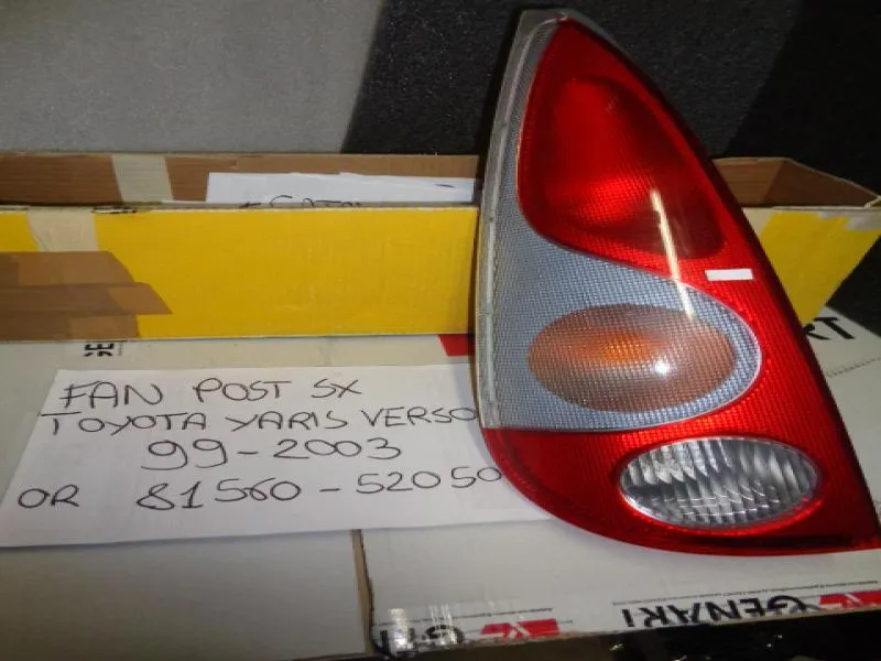 Fanale Posteriore Sinistro Toyota Yaris Verso Dal 1999 Al 2003