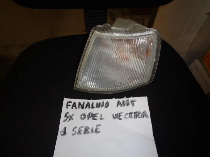 Fanalino Anteriore Sinistro Bianco Opel Vectra 1a Serie