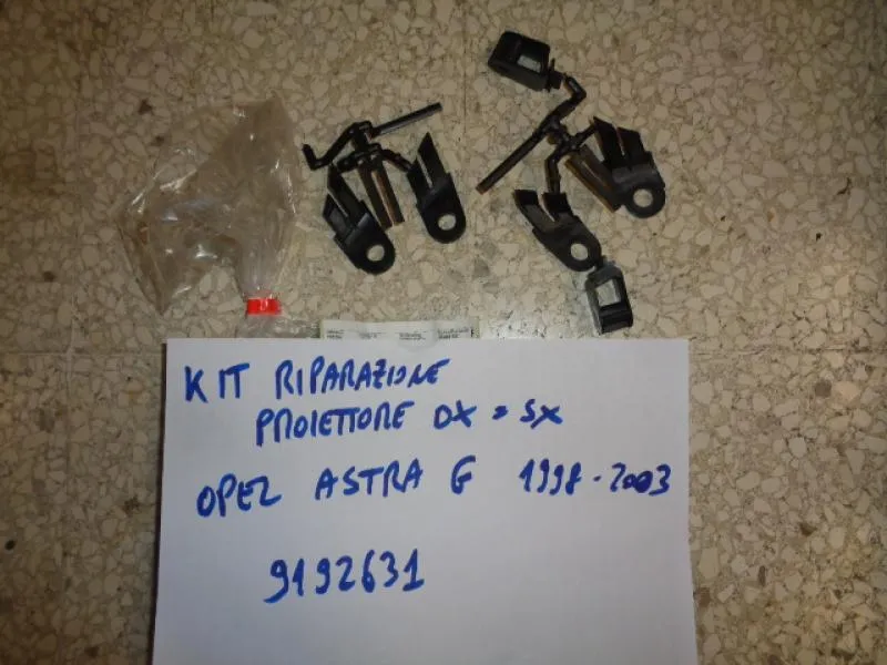 Kit Riparazione Proiettore Destro E Sinistro Opel Astra G 1998-2003