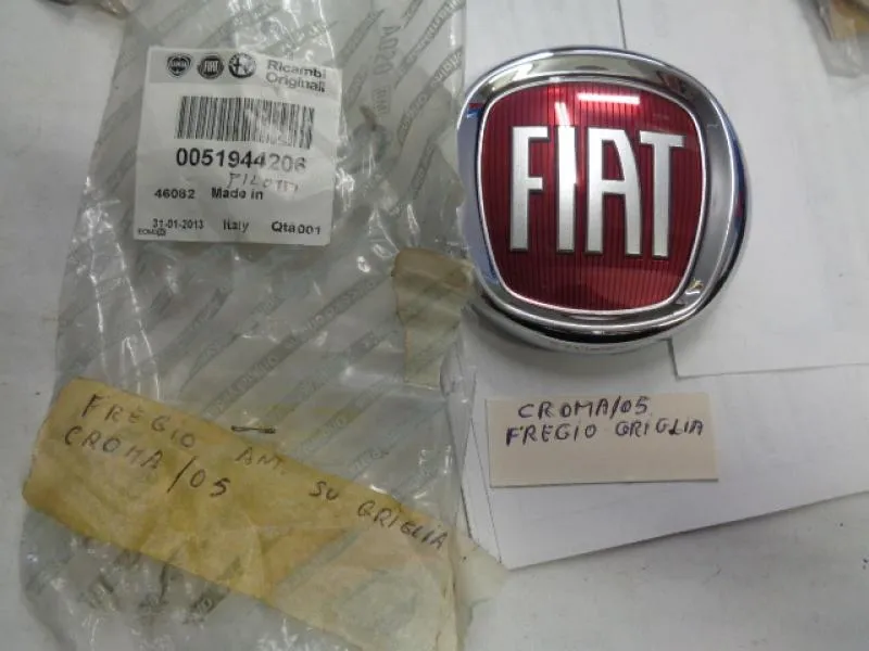 Fregio Anteriore Fiat Croma 2005-2010,500X,Nuova Bravo,124 Spider,Idea 2008-2012