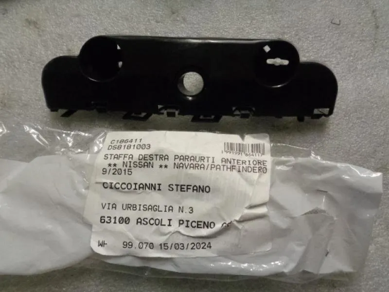 Staffa Paraurti Anteriore Destra Nissan Navara, Pathfinder Modelli 4x4 Dal 2015