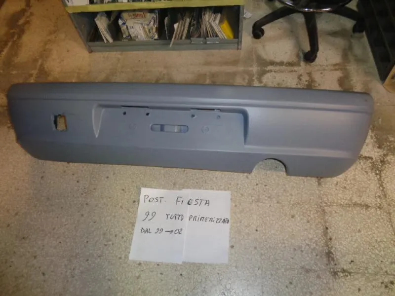 Paraurti Posteriore Da Verniciare Ford Fiesta 1999-2002